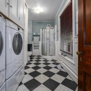 MLS 5367 W Midland Trail-27