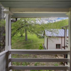 MLS 5367 W Midland Trail-45