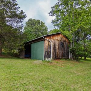 Barn