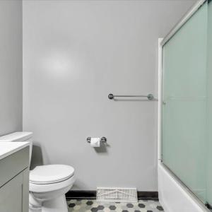 025-MIB03063