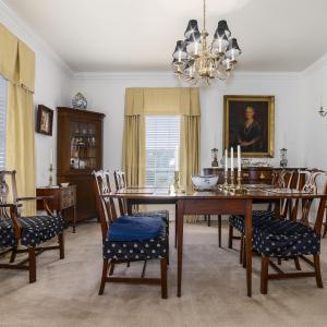 Dinig Room