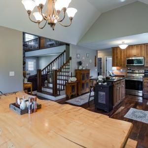 Dining into kitchen
