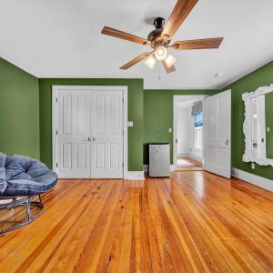 25-DSC08013