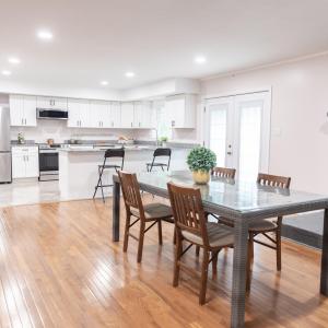 Dining Area/Kitchen