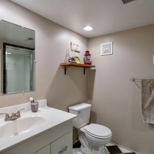 Full bathroom