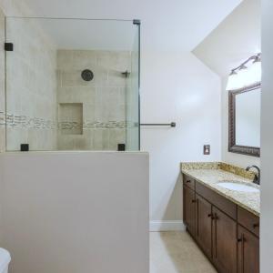 Full bathroom