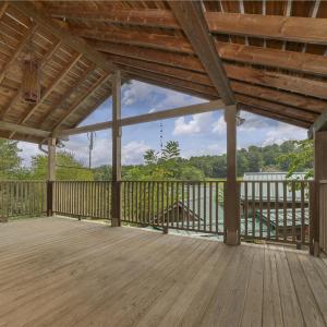Upper Level Porch
