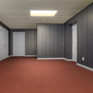 Garden level Hall