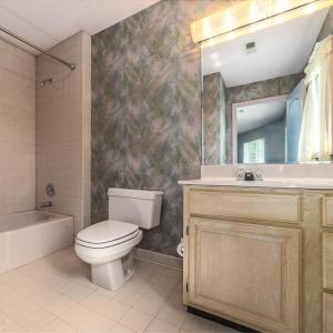 BR 3 ensuite Bath