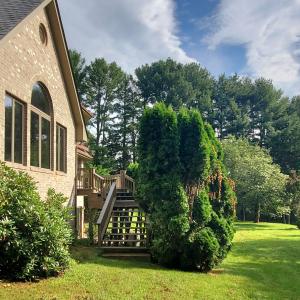 Great Rm and Deck from backyard