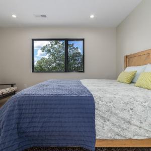 Views 3rd bedroom