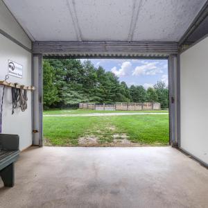 9195 Springwood Rd-34