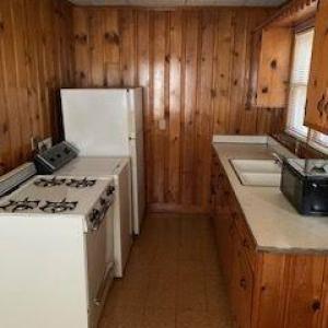 620 E 21st apt kit
