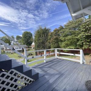 MAOutside012
