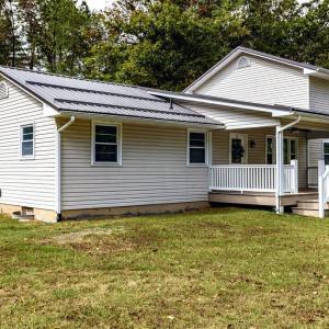 1567BlueGrassHollowRd01