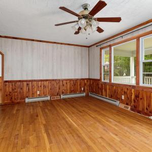 1567BlueGrassHollowRd15