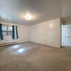 Farmhouse100125021