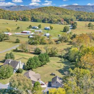 085-DJI_20251014134856_0009_D