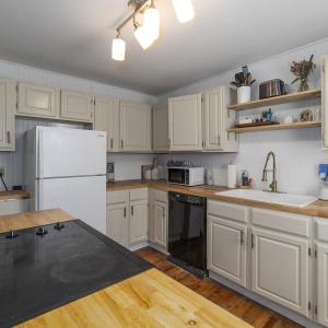 MLS 18 Little River Road Goshen-16