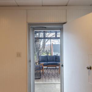 Rear door to screen room