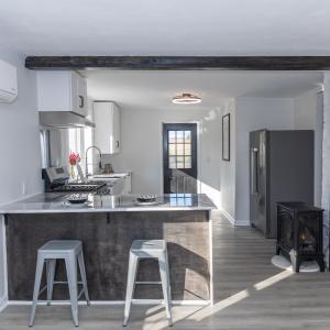 Kitchen with Bar seating