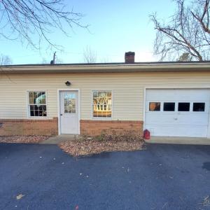 garage wkshp front elev