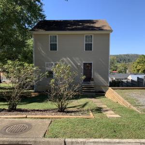 1847 Hawthorne front view 3