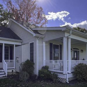 32EB2E84-AA29-4385-B4C5-0CDCBC8DEB99-IMG