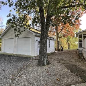 51F486E5-657E-4C37-90B2-4624E0F00BF6-IMG