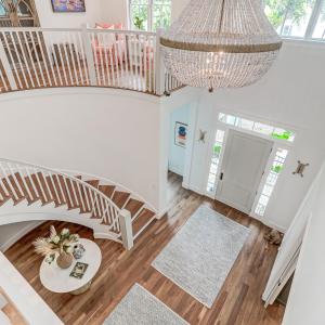 Two story foyer