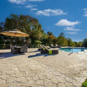 Photo #40 of 1229 Boone Hill Drive, Lynchburg, VA 2.4 acres