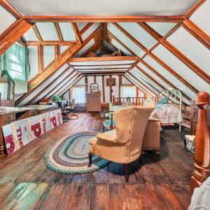 Photo #16 of 1155 Gaston Road, Vinton, VA 24.0 acres