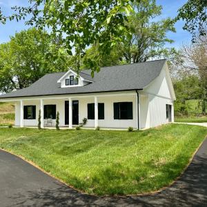 Photo #1 of 520 Raflo Place Avenue, Bedford, VA 0.8 acres