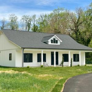 Photo #2 of 520 Raflo Place Avenue, Bedford, VA 0.8 acres