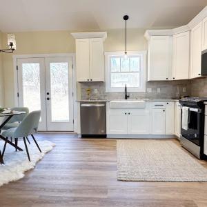 Photo #12 of 520 Raflo Place Avenue, Bedford, VA 0.8 acres