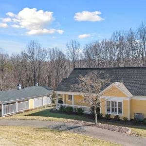 Photo #6 of 106 Golf Villa Drive, Moneta, VA 0.1 acres