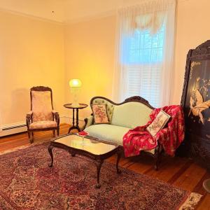 Photo #19 of 805 Longwood Avenue, Bedford, VA 1.1 acres