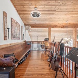 Photo #17 of 700 Cloudcroft Drive, Monroe, VA 53.5 acres