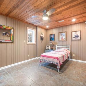 Photo #55 of 700 Cloudcroft Drive, Monroe, VA 53.5 acres