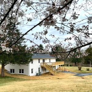 Photo #54 of 100 Northwest Lane, Charlottesville, VA 2.0 acres