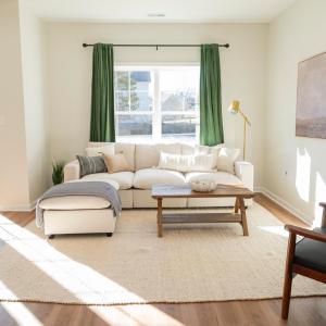 Photo #5 of 128 Brenleigh Court, Lynchburg, VA