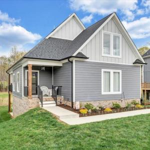 Photo #1 of 111 Retreat Lane, Huddleston, VA 0.2 acres