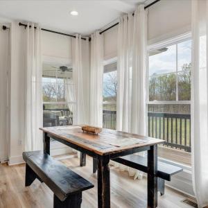 Photo #18 of 111 Retreat Lane, Huddleston, VA 0.2 acres