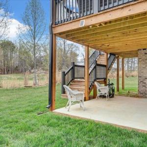 Photo #59 of 111 Retreat Lane, Huddleston, VA 0.2 acres