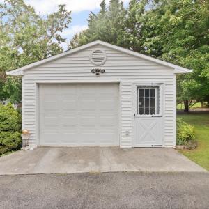 Photo #21 of 1533 Oakwood Street, Bedford, VA 0.4 acres