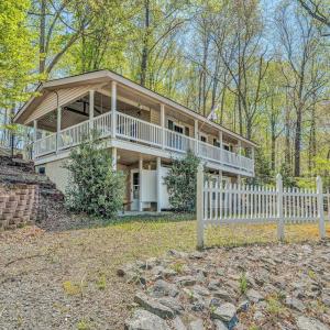 Photo #3 of 241 Locust Lane, Penhook, VA 0.8 acres