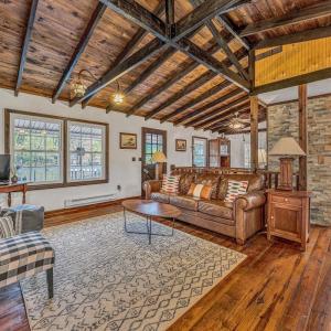 Photo #9 of 241 Locust Lane, Penhook, VA 0.8 acres