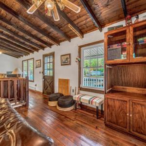 Photo #17 of 241 Locust Lane, Penhook, VA 0.8 acres