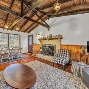 Photo #8 of 241 Locust Lane, Penhook, VA 0.8 acres