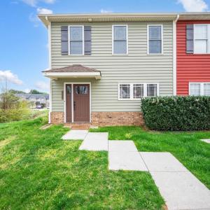 Photo #1 of 1066 Commonwealth Circle, Forest, VA 0.1 acres